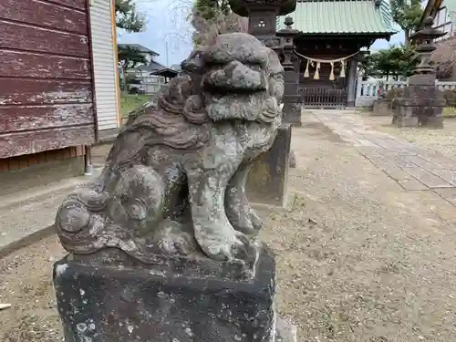 稲荷神社の狛犬