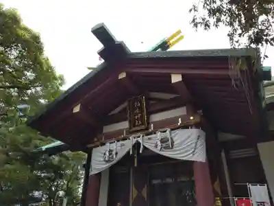 稲毛神社の本殿・本堂