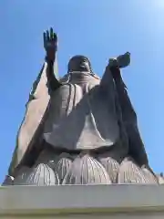 東本願寺本廟 牛久浄苑（牛久大仏）(茨城県)