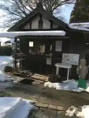 摩尼寺の建物その他