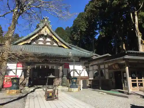 身延山奥之院思親閣の本殿・本堂