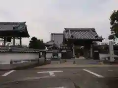 安正寺の山門