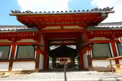 氷室神社の山門・神門