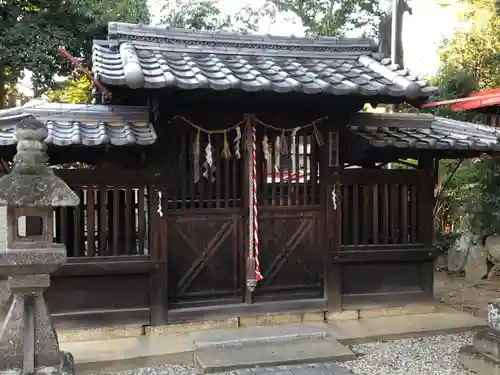 伊勢田神社の末社