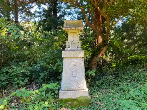 鴨大神御子神主玉神社の末社