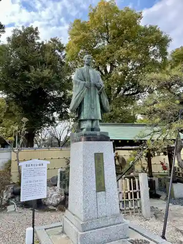 常泉寺の像