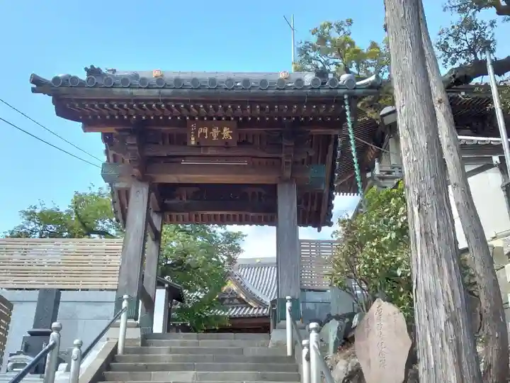 萬福寺の山門・神門