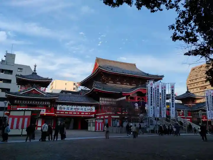 大須観音 (北野山真福寺宝生院)の本殿・本堂