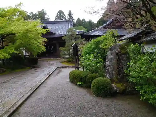 金剛輪寺の建物その他