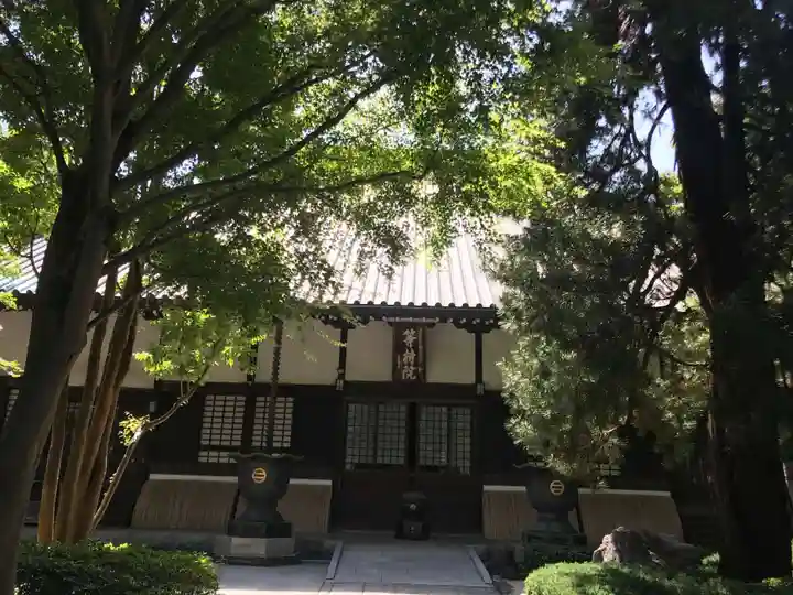 高安寺の本殿・本堂