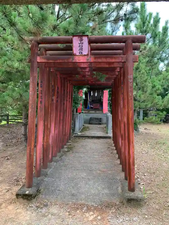 響山稲荷社(大分県)