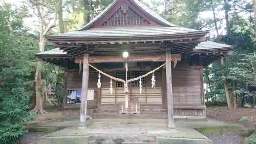 手子后神社の本殿