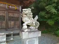 白山神社の狛犬