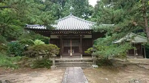 弘川寺の本殿・本堂
