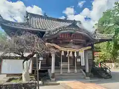 大村神社の本殿