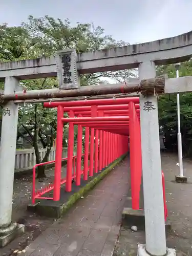 稲荷神社の鳥居