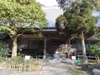 小松寺の本殿・本堂
