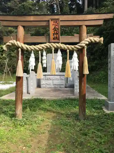 思金神社の鳥居