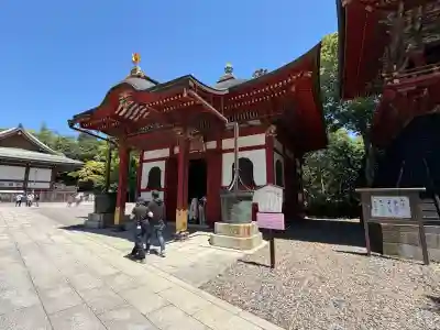 成田山新勝寺の{uncategorized: "未分類", other: "その他", undefined: "問題あり", building: "その他建物", grave: "お墓", sacred_gate: "鳥居", guardian: "狛犬", statue: "像", buddha: "仏像", history: "歴史", nature: "自然", garden: "庭園", animal: "動物", pagoda: "塔", temizu: "手水舎", mountain_gate: "山門・神門", sanctuary: "本殿・本堂", subordinate: "末社・摂社", art: "芸術", scenery: "景色", jizo: "地蔵", ema: "絵馬", goshuin: "御朱印", omikuji: "おみくじ", items: "授与品その他", amulet: "お守り", goshuincho: "御朱印帳", eats: "食事", festival: "お祭り", votive_dance: "神楽", shichigosan: "七五三参", wedding: "結婚式", experience: "体験その他", initially: "初詣", around: "周辺", anti_infection: "感染症対策"}