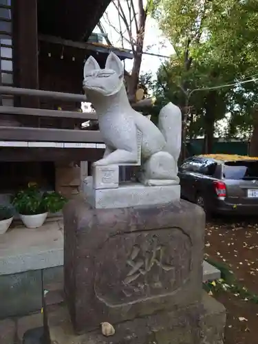 稲荷神社の狛犬