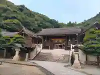 美保神社の{uncategorized: "未分類", other: "その他", undefined: "問題あり", building: "その他建物", grave: "お墓", sacred_gate: "鳥居", guardian: "狛犬", statue: "像", buddha: "仏像", history: "歴史", nature: "自然", garden: "庭園", animal: "動物", pagoda: "塔", temizu: "手水舎", mountain_gate: "山門・神門", sanctuary: "本殿・本堂", subordinate: "末社・摂社", art: "芸術", scenery: "景色", jizo: "地蔵", ema: "絵馬", goshuin: "御朱印", omikuji: "おみくじ", items: "授与品その他", amulet: "お守り", goshuincho: "御朱印帳", eats: "食事", festival: "お祭り", votive_dance: "神楽", shichigosan: "七五三参", wedding: "結婚式", experience: "体験その他", initially: "初詣", around: "周辺", anti_infection: "感染症対策"}
