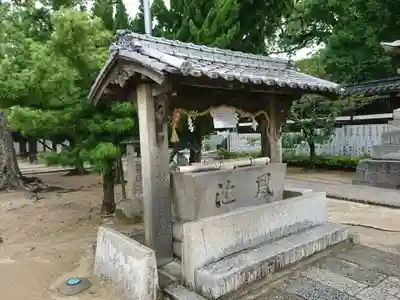 三津厳島神社の手水舎