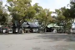 泉穴師神社の建物その他