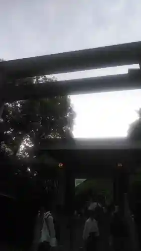 東京大神宮の山門・神門