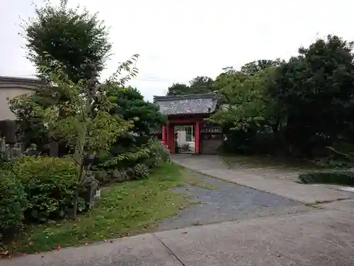 浄泉寺の山門