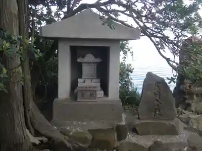 森戸大明神(森戸神社)の末社・摂社
