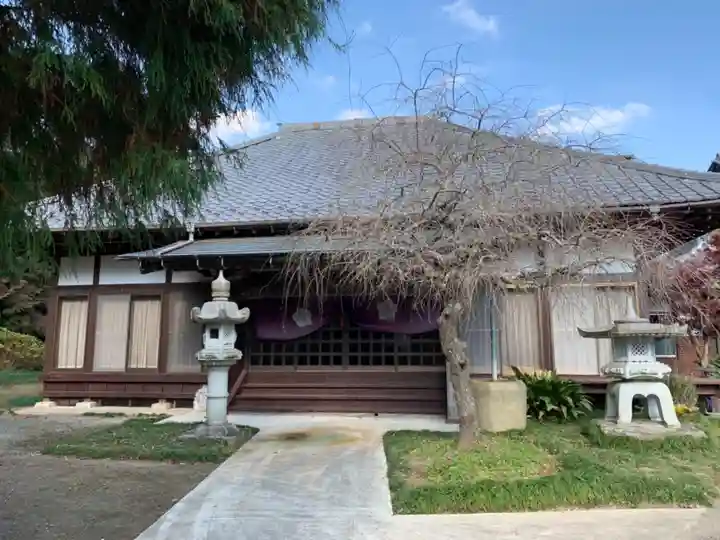 玉泉寺の本殿・本堂