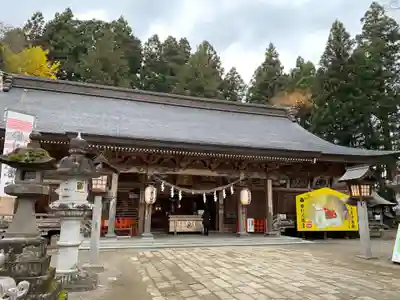 櫛引八幡宮の本殿・本堂