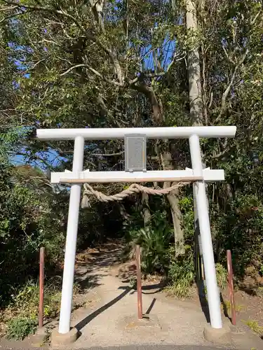 大村神社の末社