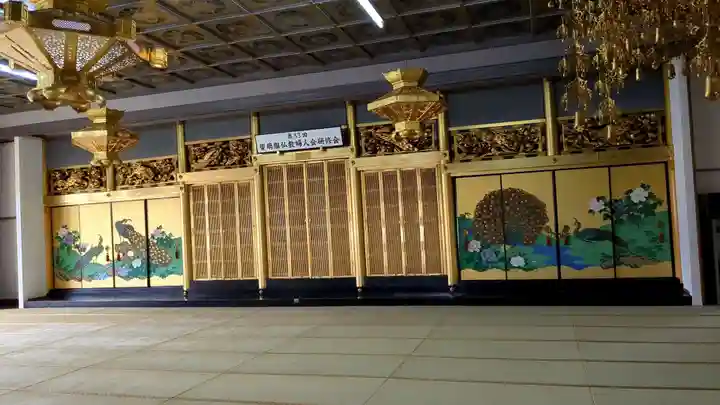 明徳寺の本殿・本堂