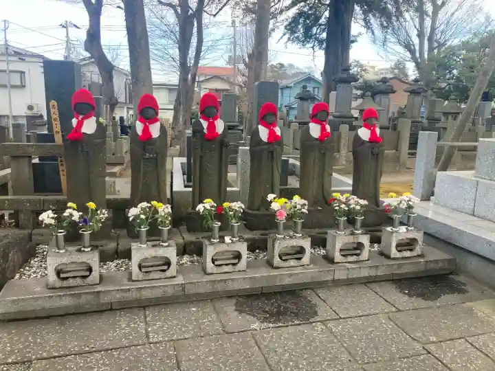 常光寺の{uncategorized: "未分類", other: "その他", undefined: "問題あり", building: "その他建物", grave: "お墓", sacred_gate: "鳥居", guardian: "狛犬", statue: "像", buddha: "仏像", history: "歴史", nature: "自然", garden: "庭園", animal: "動物", pagoda: "塔", temizu: "手水舎", mountain_gate: "山門・神門", sanctuary: "本殿・本堂", subordinate: "末社・摂社", art: "芸術", scenery: "景色", jizo: "地蔵", ema: "絵馬", goshuin: "御朱印", omikuji: "おみくじ", items: "授与品その他", amulet: "お守り", goshuincho: "御朱印帳", eats: "食事", festival: "お祭り", votive_dance: "神楽", shichigosan: "七五三参", wedding: "結婚式", experience: "体験その他", initially: "初詣", around: "周辺", anti_infection: "感染症対策"}