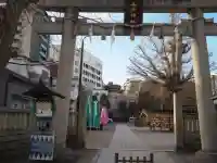 今戸神社の{uncategorized: "未分類", other: "その他", undefined: "問題あり", building: "その他建物", grave: "お墓", sacred_gate: "鳥居", guardian: "狛犬", statue: "像", buddha: "仏像", history: "歴史", nature: "自然", garden: "庭園", animal: "動物", pagoda: "塔", temizu: "手水舎", mountain_gate: "山門・神門", sanctuary: "本殿・本堂", subordinate: "末社・摂社", art: "芸術", scenery: "景色", jizo: "地蔵", ema: "絵馬", goshuin: "御朱印", omikuji: "おみくじ", items: "授与品その他", amulet: "お守り", goshuincho: "御朱印帳", eats: "食事", festival: "お祭り", votive_dance: "神楽", shichigosan: "七五三参", wedding: "結婚式", experience: "体験その他", initially: "初詣", around: "周辺", anti_infection: "感染症対策"}