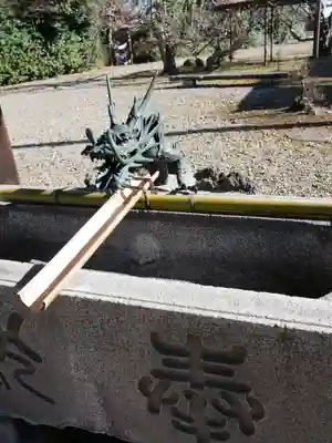 女化神社の手水舎