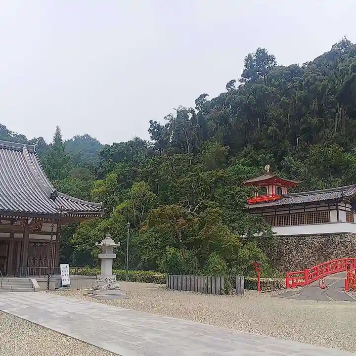 瀧安寺の本殿・本堂
