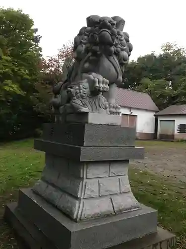 余市神社の狛犬