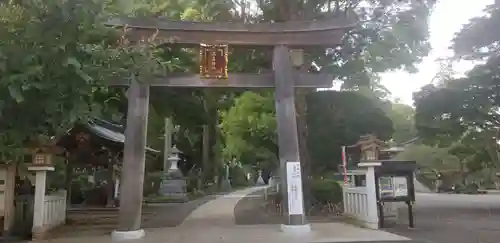 高麗神社の鳥居