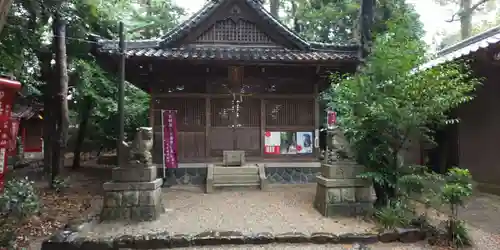 尾津神社の本殿・本堂