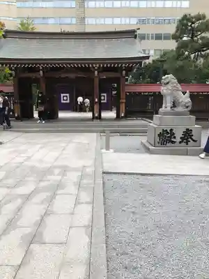 警固神社の山門・神門