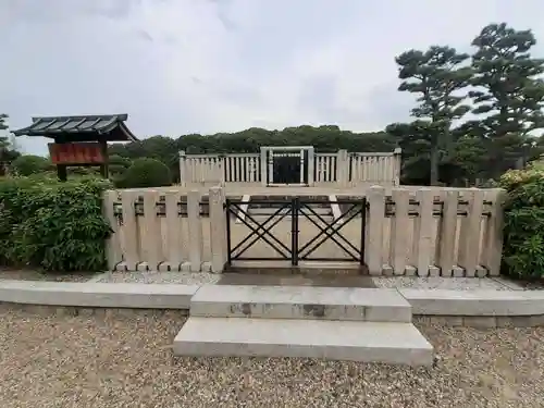 惠我長野西陵 (仲哀天皇陵)(大阪府)