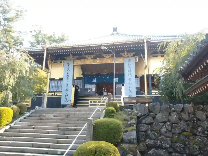 本佛寺の本殿・本堂