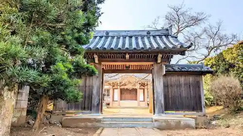 大聖院の山門