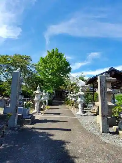 安養寺の建物その他