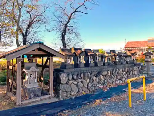 阿保神社の末社・摂社