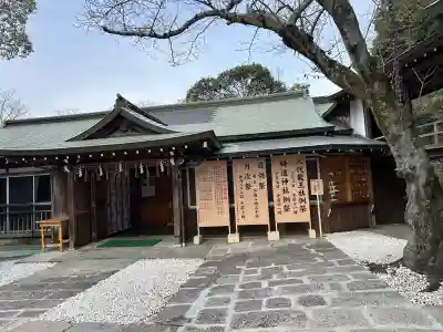 石切劔箭神社上之社の{uncategorized: "未分類", other: "その他", undefined: "問題あり", building: "その他建物", grave: "お墓", sacred_gate: "鳥居", guardian: "狛犬", statue: "像", buddha: "仏像", history: "歴史", nature: "自然", garden: "庭園", animal: "動物", pagoda: "塔", temizu: "手水舎", mountain_gate: "山門・神門", sanctuary: "本殿・本堂", subordinate: "末社・摂社", art: "芸術", scenery: "景色", jizo: "地蔵", ema: "絵馬", goshuin: "御朱印", omikuji: "おみくじ", items: "授与品その他", amulet: "お守り", goshuincho: "御朱印帳", eats: "食事", festival: "お祭り", votive_dance: "神楽", shichigosan: "七五三参", wedding: "結婚式", experience: "体験その他", initially: "初詣", around: "周辺", anti_infection: "感染症対策"}