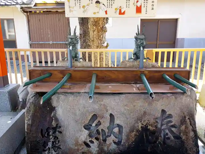 多治速比売神社の{uncategorized: "未分類", other: "その他", undefined: "問題あり", building: "その他建物", grave: "お墓", sacred_gate: "鳥居", guardian: "狛犬", statue: "像", buddha: "仏像", history: "歴史", nature: "自然", garden: "庭園", animal: "動物", pagoda: "塔", temizu: "手水舎", mountain_gate: "山門・神門", sanctuary: "本殿・本堂", subordinate: "末社・摂社", art: "芸術", scenery: "景色", jizo: "地蔵", ema: "絵馬", goshuin: "御朱印", omikuji: "おみくじ", items: "授与品その他", amulet: "お守り", goshuincho: "御朱印帳", eats: "食事", festival: "お祭り", votive_dance: "神楽", shichigosan: "七五三参", wedding: "結婚式", experience: "体験その他", initially: "初詣", around: "周辺", anti_infection: "感染症対策"}