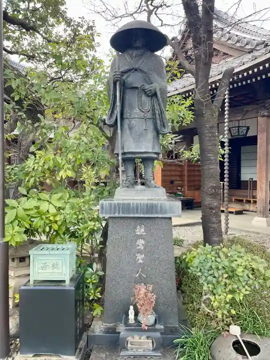 永稱寺の{uncategorized: "未分類", other: "その他", undefined: "問題あり", building: "その他建物", grave: "お墓", sacred_gate: "鳥居", guardian: "狛犬", statue: "像", buddha: "仏像", history: "歴史", nature: "自然", garden: "庭園", animal: "動物", pagoda: "塔", temizu: "手水舎", mountain_gate: "山門・神門", sanctuary: "本殿・本堂", subordinate: "末社・摂社", art: "芸術", scenery: "景色", jizo: "地蔵", ema: "絵馬", goshuin: "御朱印", omikuji: "おみくじ", items: "授与品その他", amulet: "お守り", goshuincho: "御朱印帳", eats: "食事", festival: "お祭り", votive_dance: "神楽", shichigosan: "七五三参", wedding: "結婚式", experience: "体験その他", initially: "初詣", around: "周辺", anti_infection: "感染症対策"}